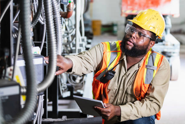 Best Emergency Electrical Repair  in Palm Desert, CA